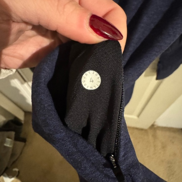 lululemon athletica Heathered Navy Tech Long Sleeve Shirt - Picture 7 of 12